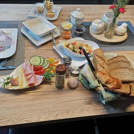 Privatzimmer Helga Haselberger Ибс ан дер Донау Екстериор снимка